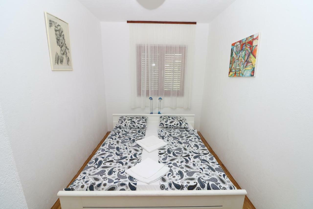 Apartments Reljic With Terrace Baška Exterior foto